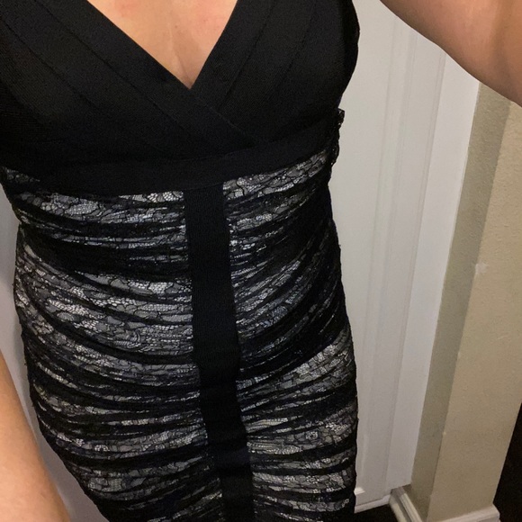 Rusched black lace dress - Picture 8 of 8